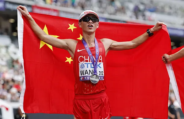 两铜结束征, 道出这个传 两铜结束征, 道出这个传